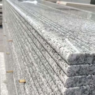 梧州芝麻白楼梯踏步 花岗岩楼梯板材