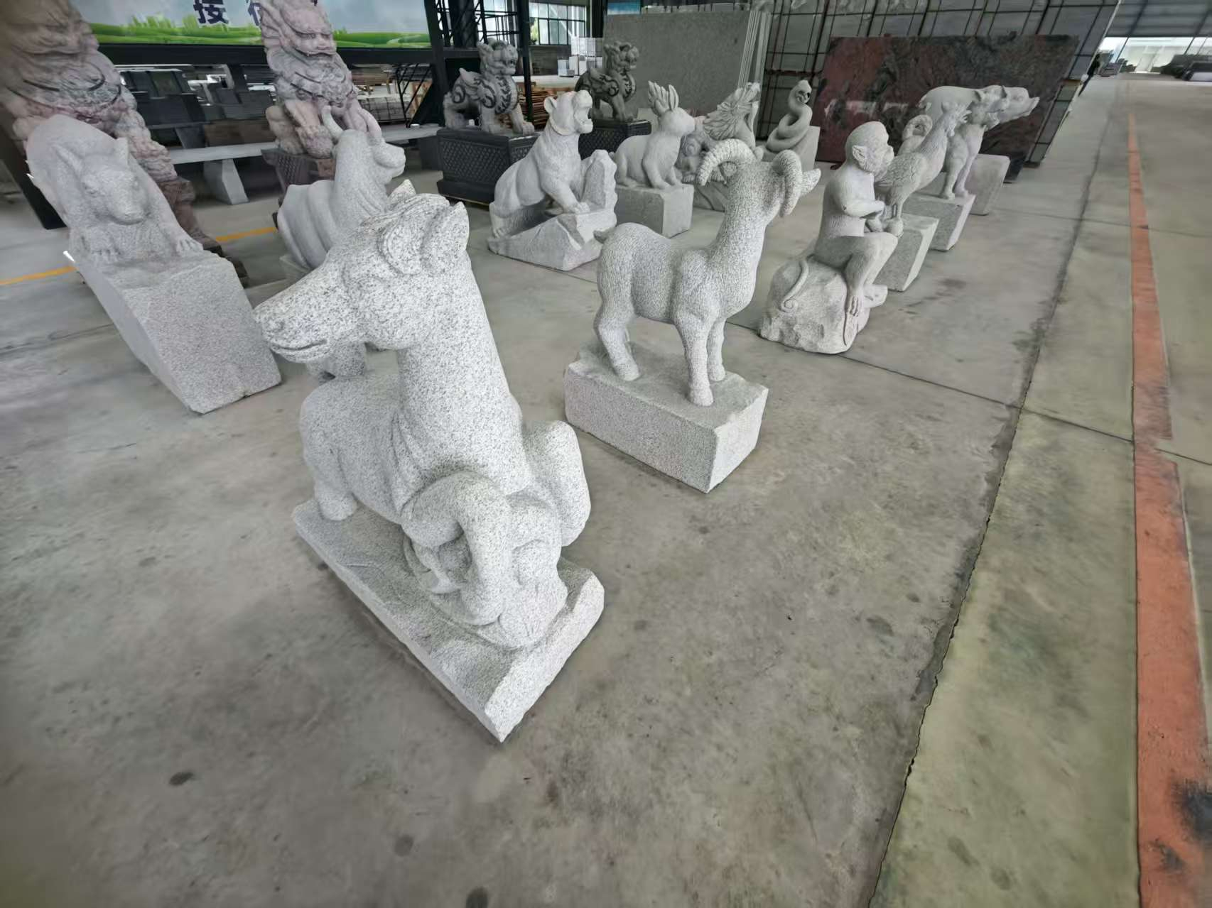 梧州芝麻白雕刻 十二生肖 异形雕刻