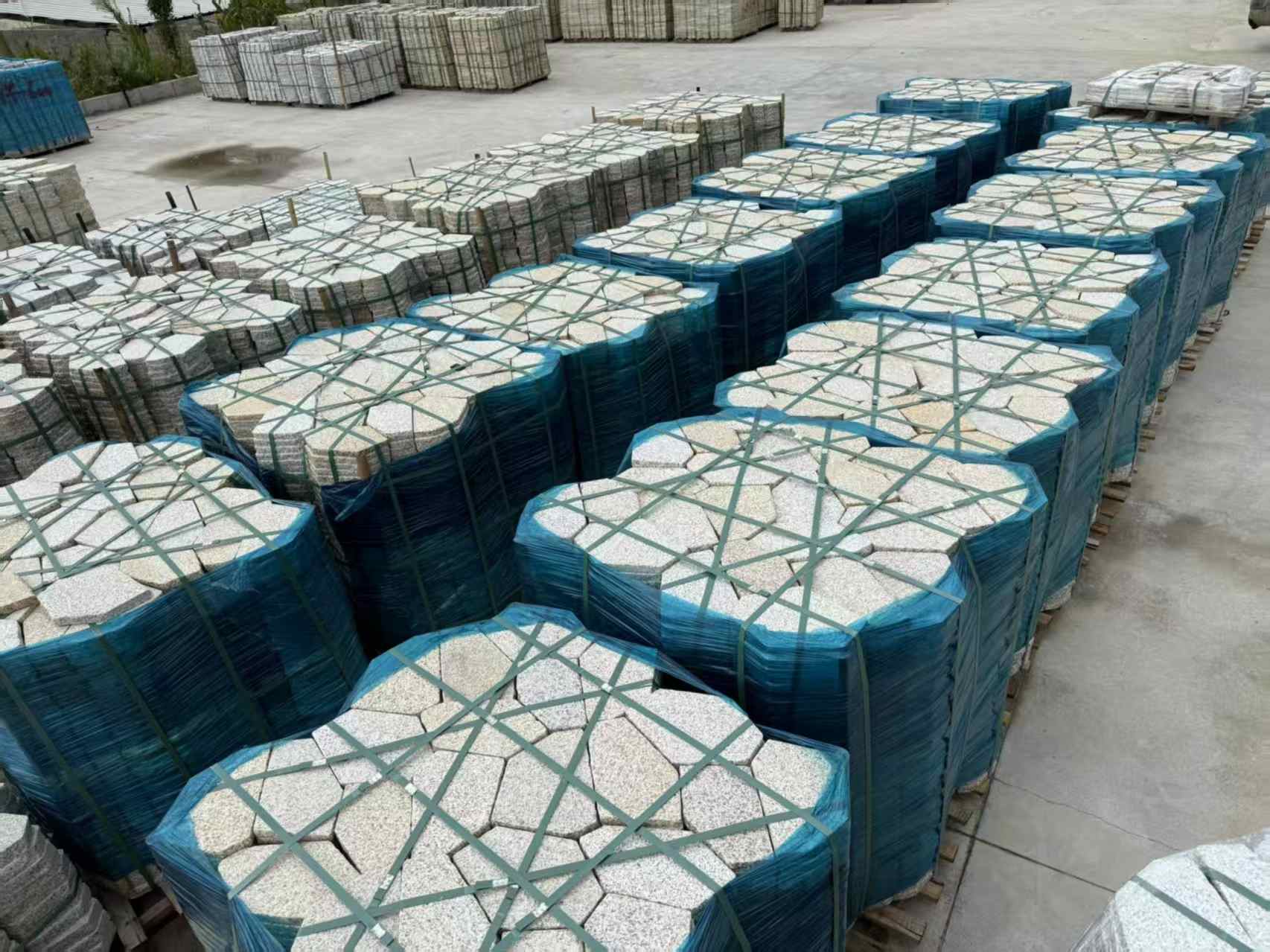 梧州黄金麻冰裂纹 碎拼